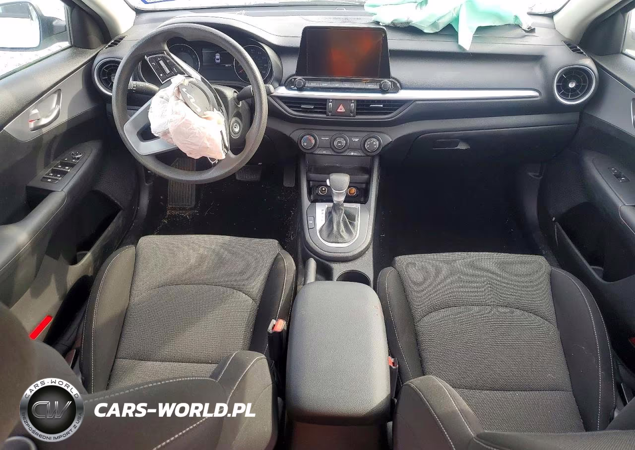 2023 Kia Forte Lxs VIN:3KPF24AD8PE535060 - 8