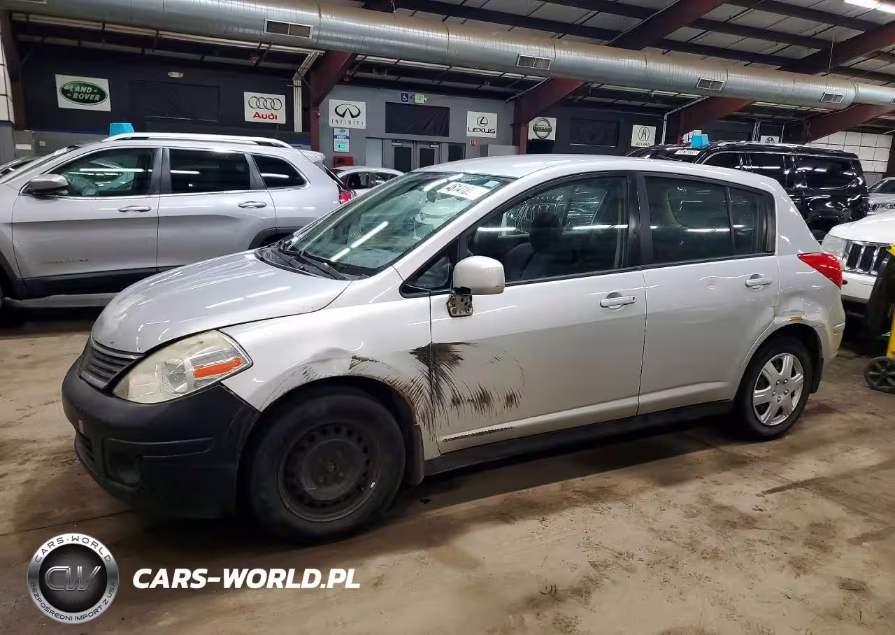 2009 Nissan Versa 1.8 S