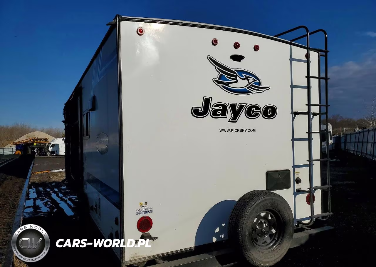 2018 Jayco Jay Feather Camper VIN:1UJBJ0BMXJ1JM0185 - 3