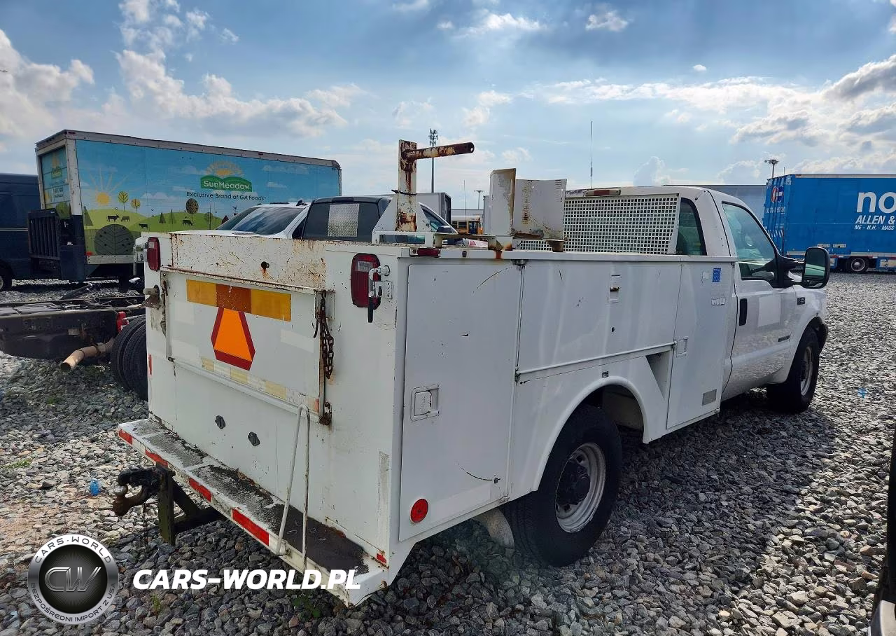 2001 Ford F350 Super Duty Utility - Service Truck VIN:1FDSF34F01EB46518 - 3