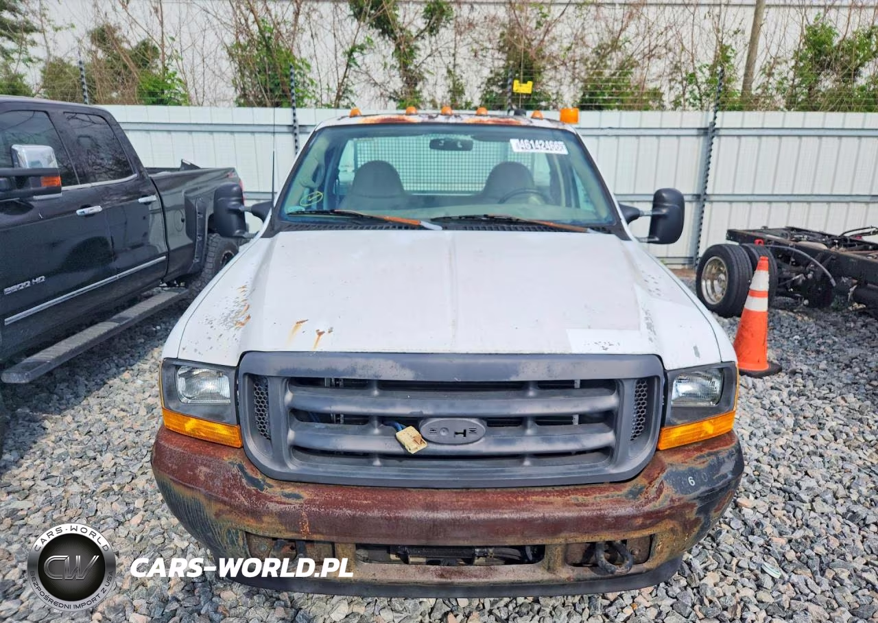 2001 Ford F350 Super Duty Utility - Service Truck VIN:1FDSF34F01EB46518 - 5