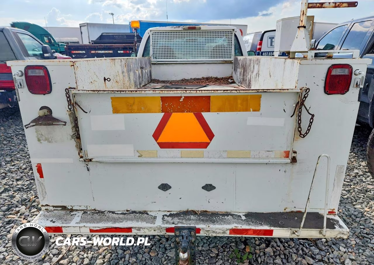2001 Ford F350 Super Duty Utility - Service Truck VIN:1FDSF34F01EB46518 - 6