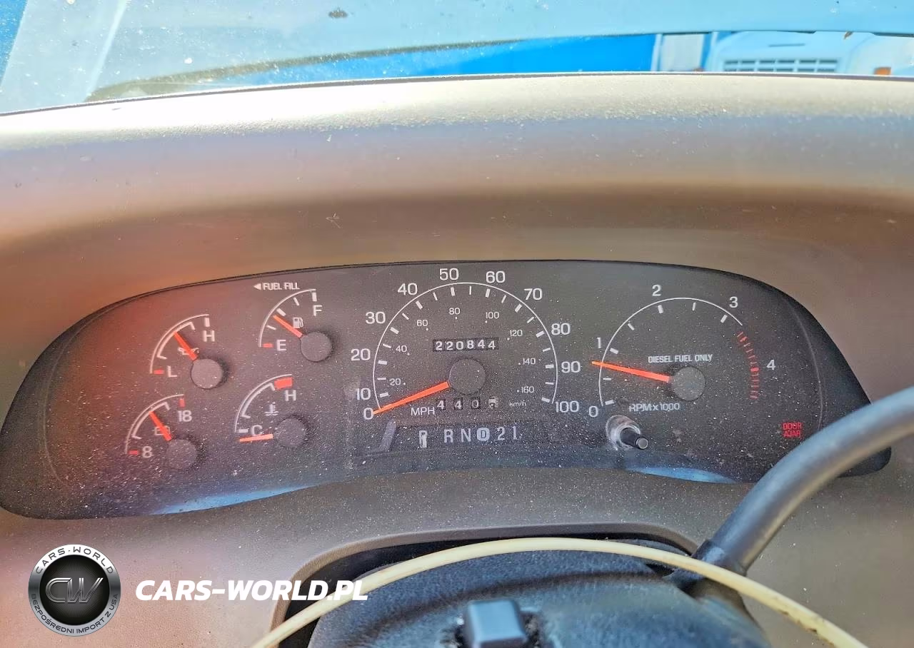 2001 Ford F350 Super Duty Utility - Service Truck VIN:1FDSF34F01EB46518 - 8