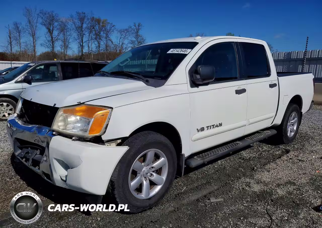 2013 Nissan Titan Sv