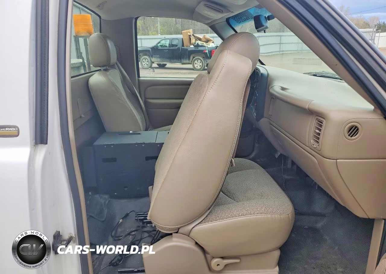 2004 Chevrolet Silverado C1500 VIN:1GCEC14X44Z186573 - 10