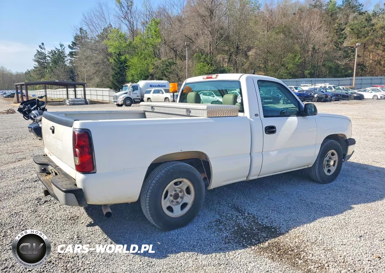 2004 Chevrolet Silverado C1500 VIN:1GCEC14X44Z186573 - 3
