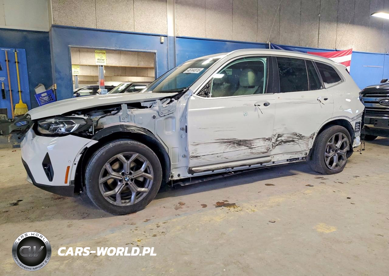 2023 BMW X3 xDrive30I