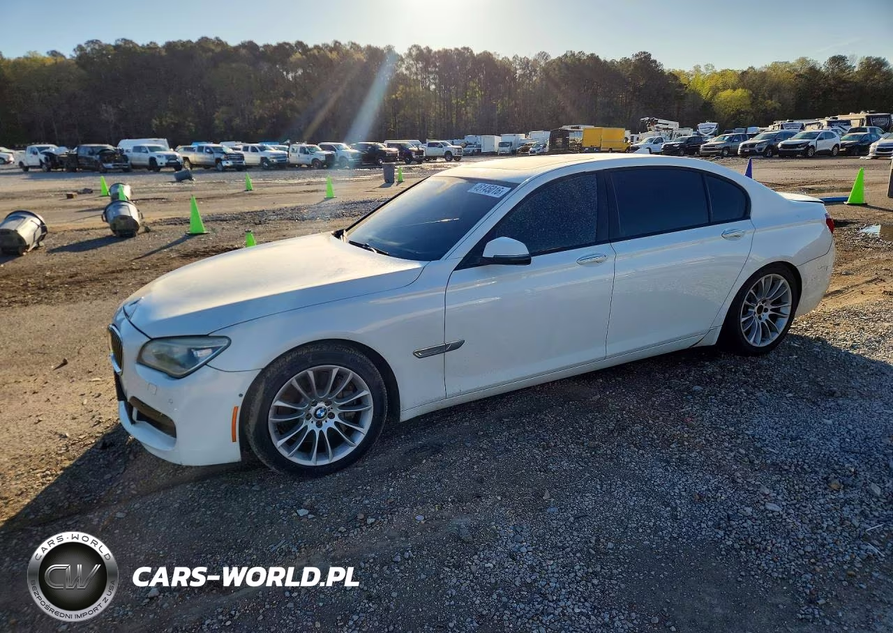 2015 BMW 750 Lxi