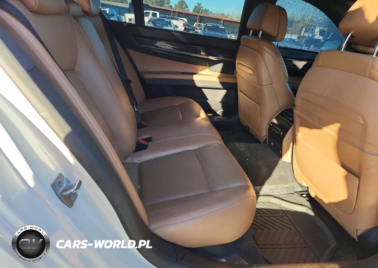 2015 BMW 750 Lxi VIN:WBAYF8C56FD654099 - 10