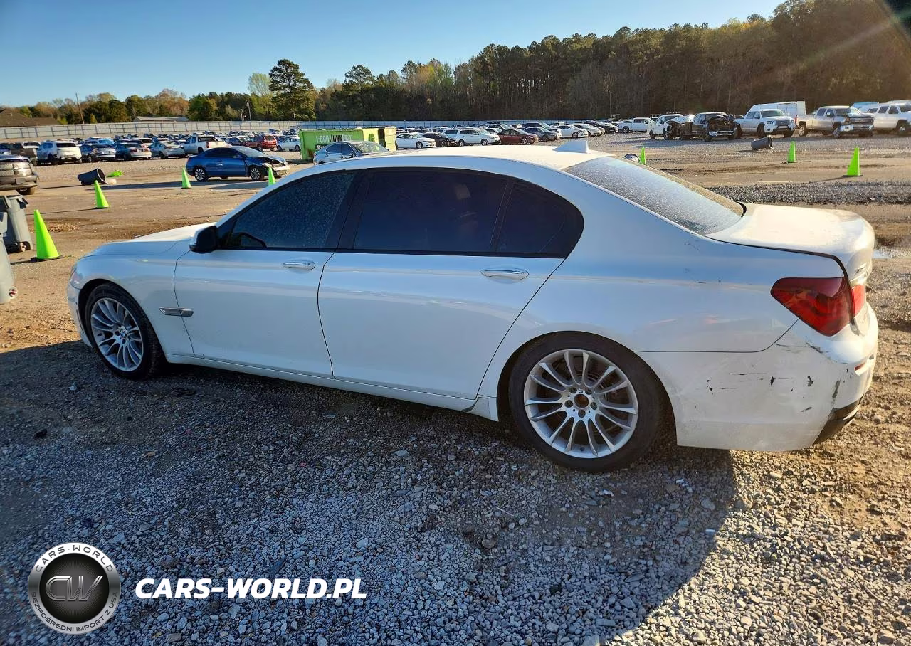 2015 BMW 750 Lxi VIN:WBAYF8C56FD654099 - 2