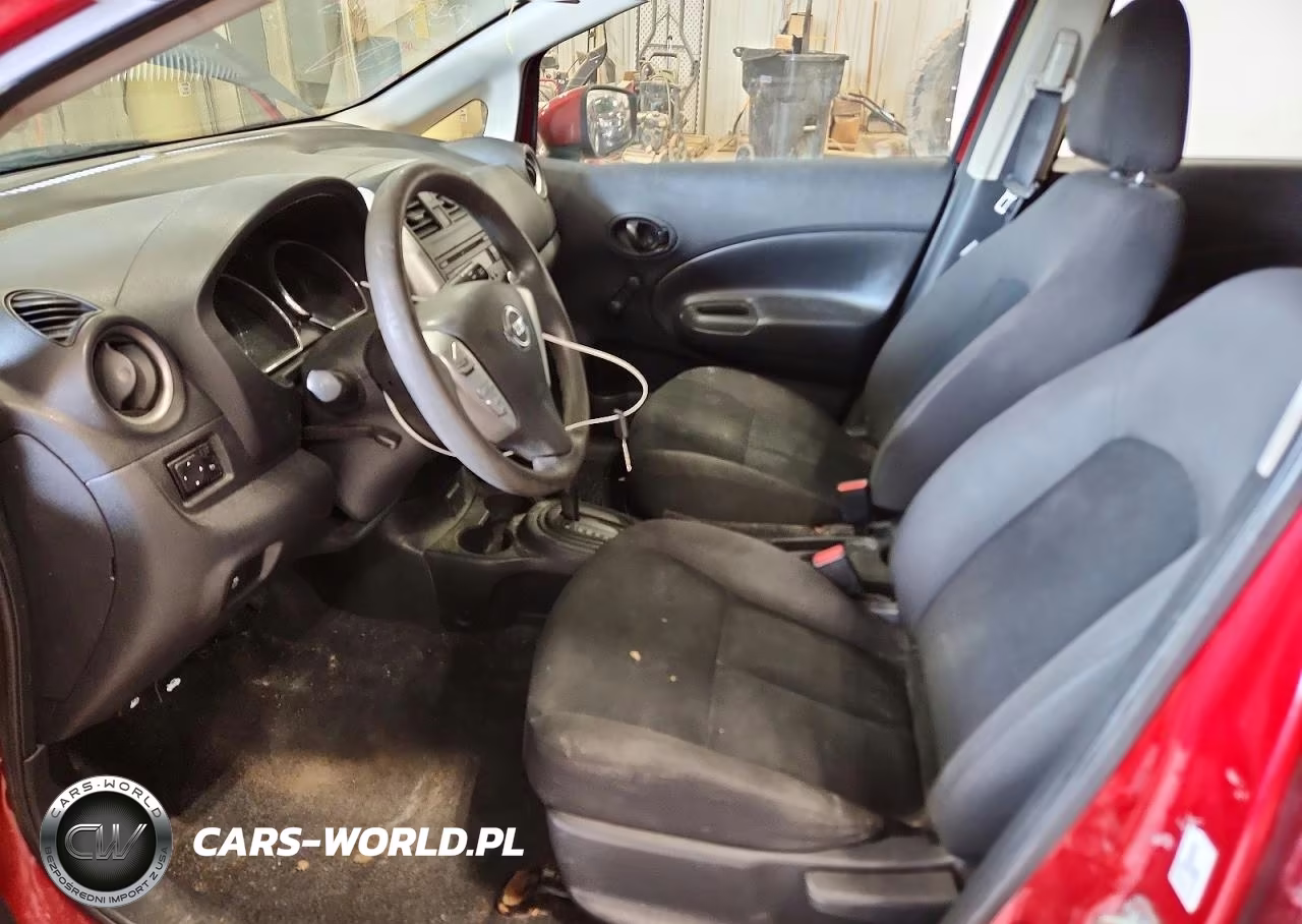 2018 Nissan Versa Note S VIN:3N1CE2CP0JL354241 - 7