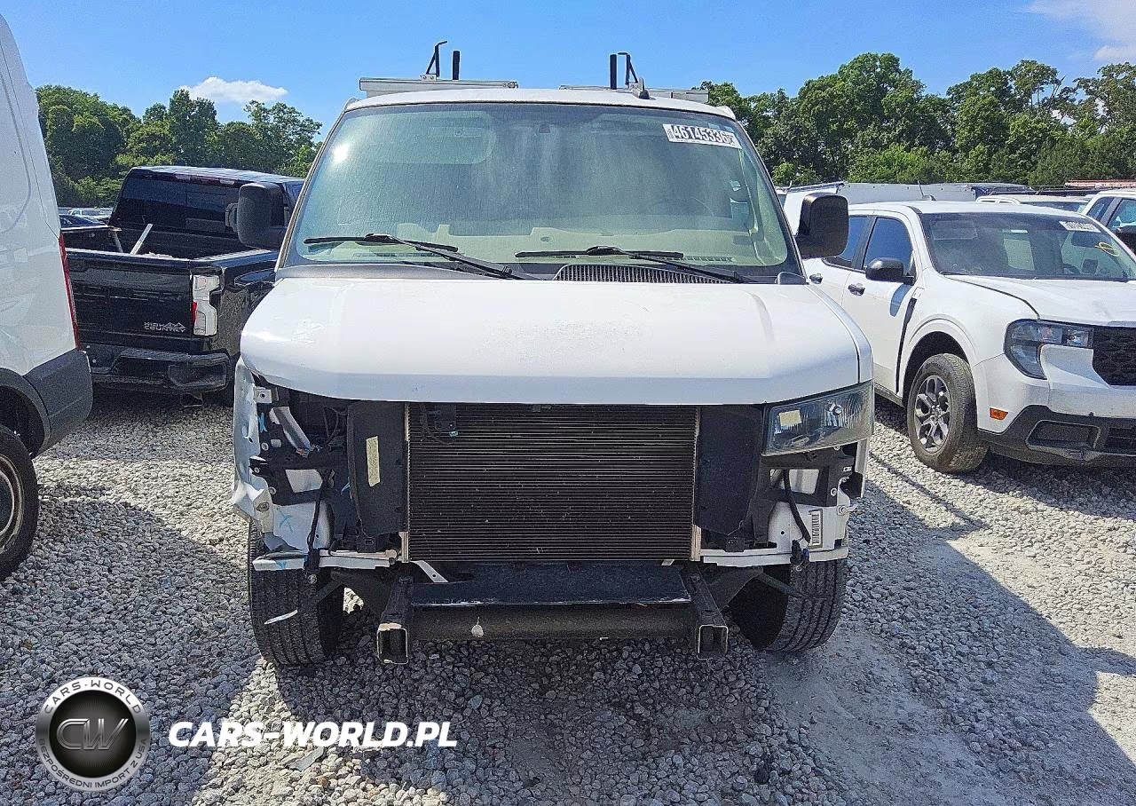 2023 Chevrolet Express G2500 VIN:1GCWGAFP8P1106958 - 5