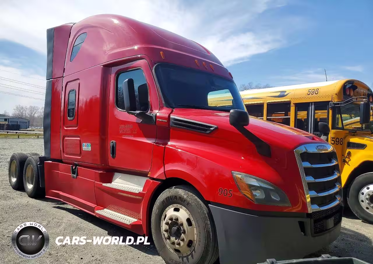 2019 Freightliner Cascadia 126 Semi Truck