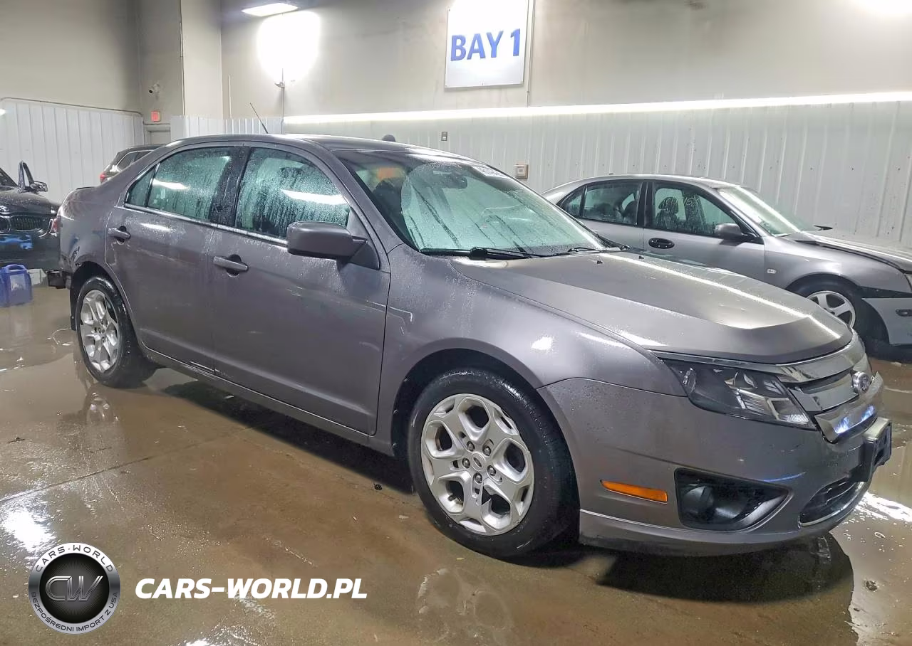 2011 Ford Fusion Se VIN:3FAHP0HA7BR104148 - 4