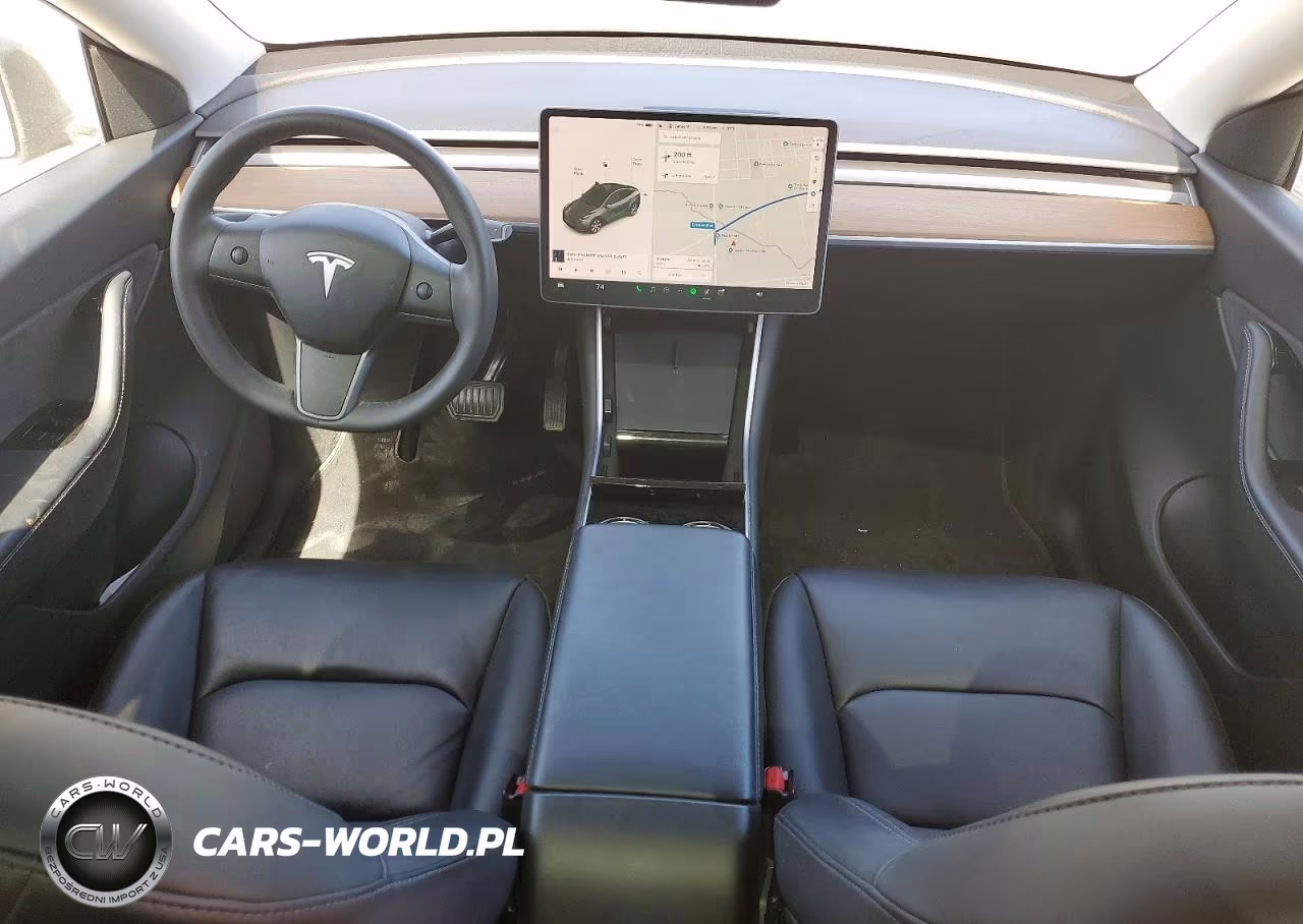 2020 Tesla Model Y VIN:5YJYGDEE6LF031530 - 8