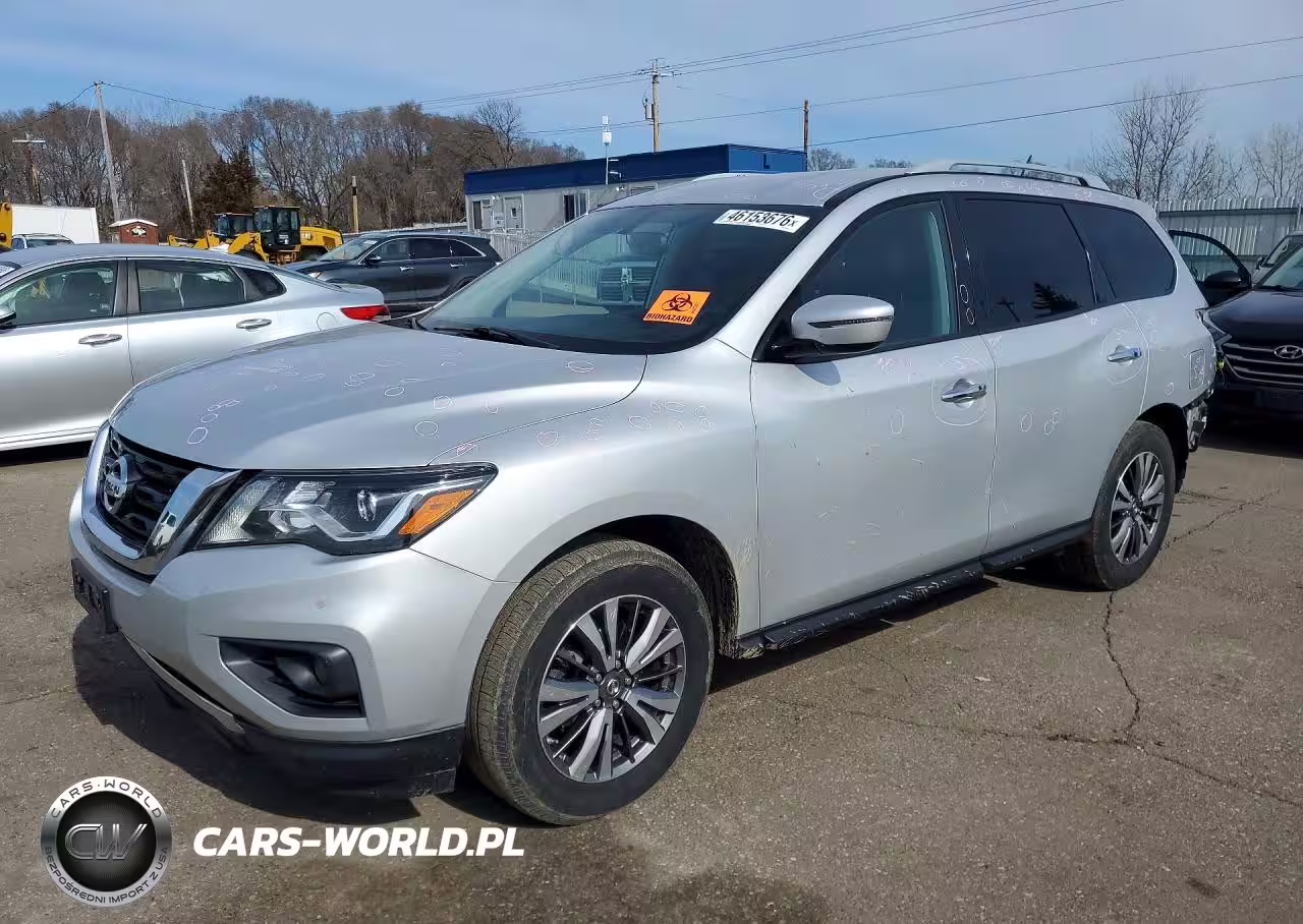 2018 Nissan Pathfinder Sv