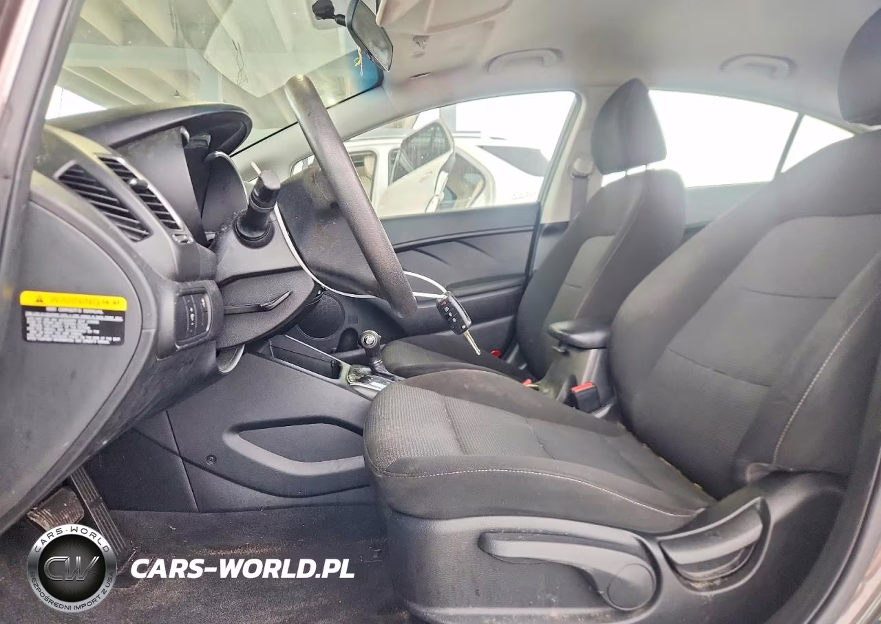2017 Kia Forte Lx VIN:3KPFK4A70HE101209 - 7