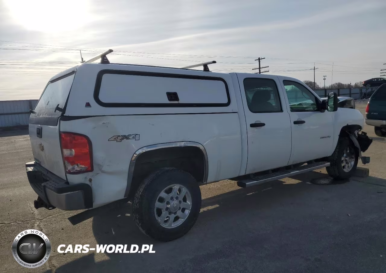 2013 Chevrolet Silverado K2500 Heavy Duty VIN:1GC1KVCG1DF102155 - 3