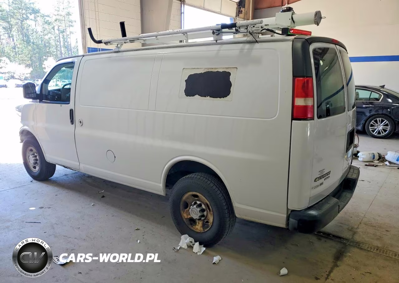 2012 Chevrolet Express G2500 VIN:1GCWGFCA4C1190803 - 2
