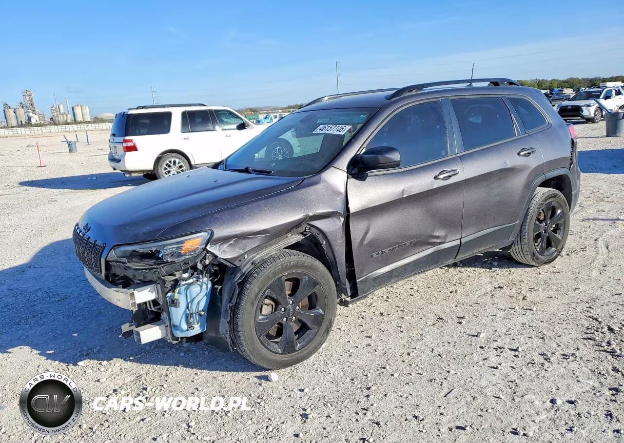 2020 Jeep Cherokee Latitude Plus – zdjęcie 1 z 13