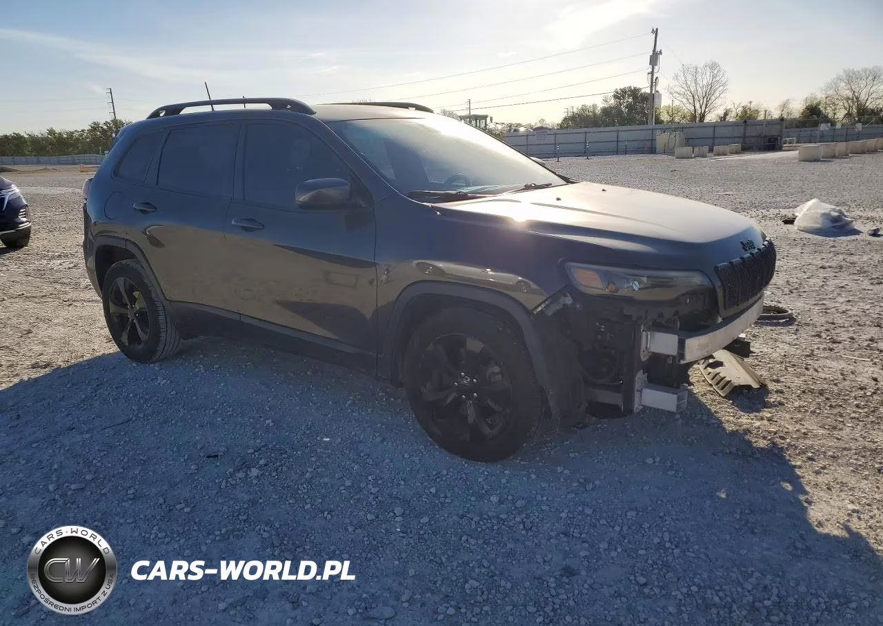 2020 Jeep Cherokee Latitude Plus VIN:1C4PJLLBXLD624220 - 4