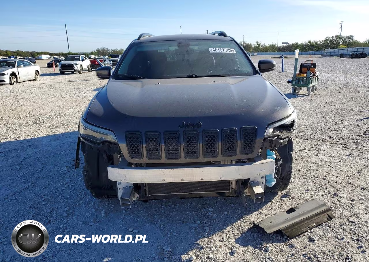 2020 Jeep Cherokee Latitude Plus VIN:1C4PJLLBXLD624220 - 5