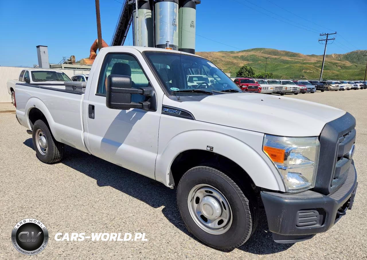 2013 Ford F250 Super Duty VIN:1FTBF2A62DEB82377 - 4