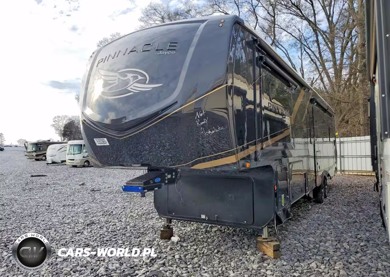 2025 Jayco Pinnacle Camper VIN:1UJCF0BV7S1RY0067 - 2