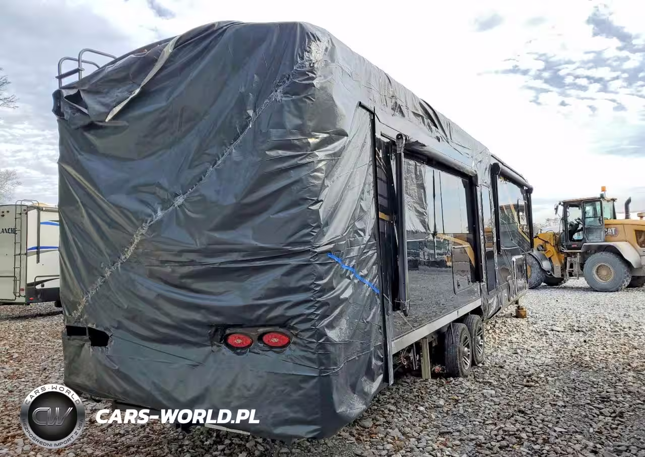 2025 Jayco Pinnacle Camper VIN:1UJCF0BV7S1RY0067 - 4