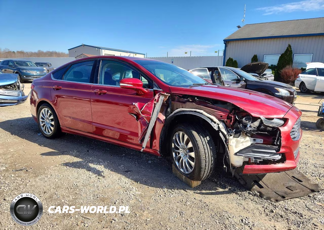 2013 Ford Fusion Se VIN:3FA6P0H74DR358639 - 4