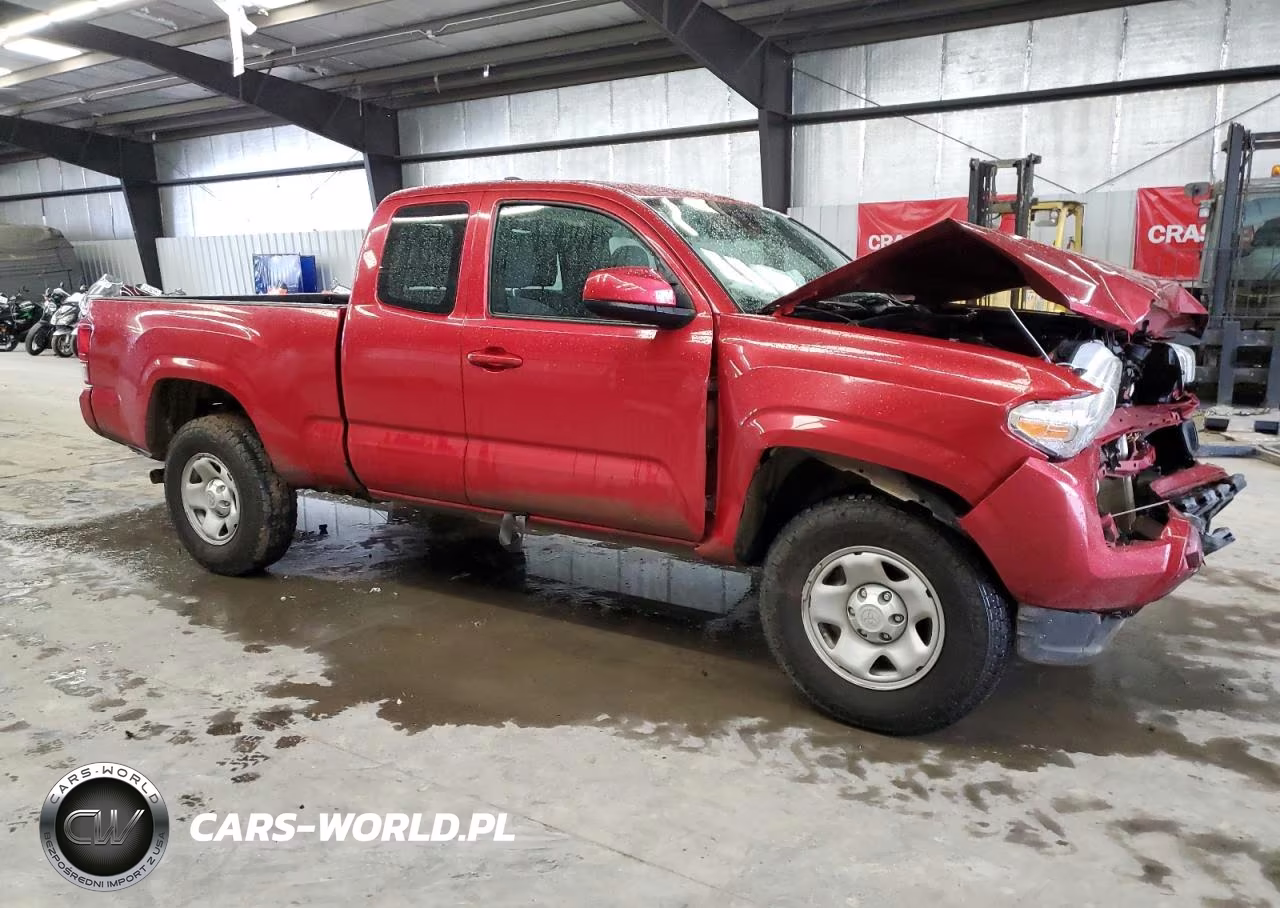 2018 Toyota Tacoma Access Cab VIN:5TFRX5GN4JX125027 - 4