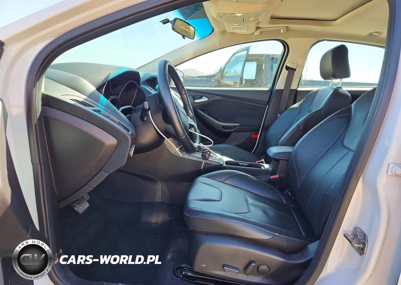 2015 Ford Focus Se VIN:1FADP3F21FL246933 - 7