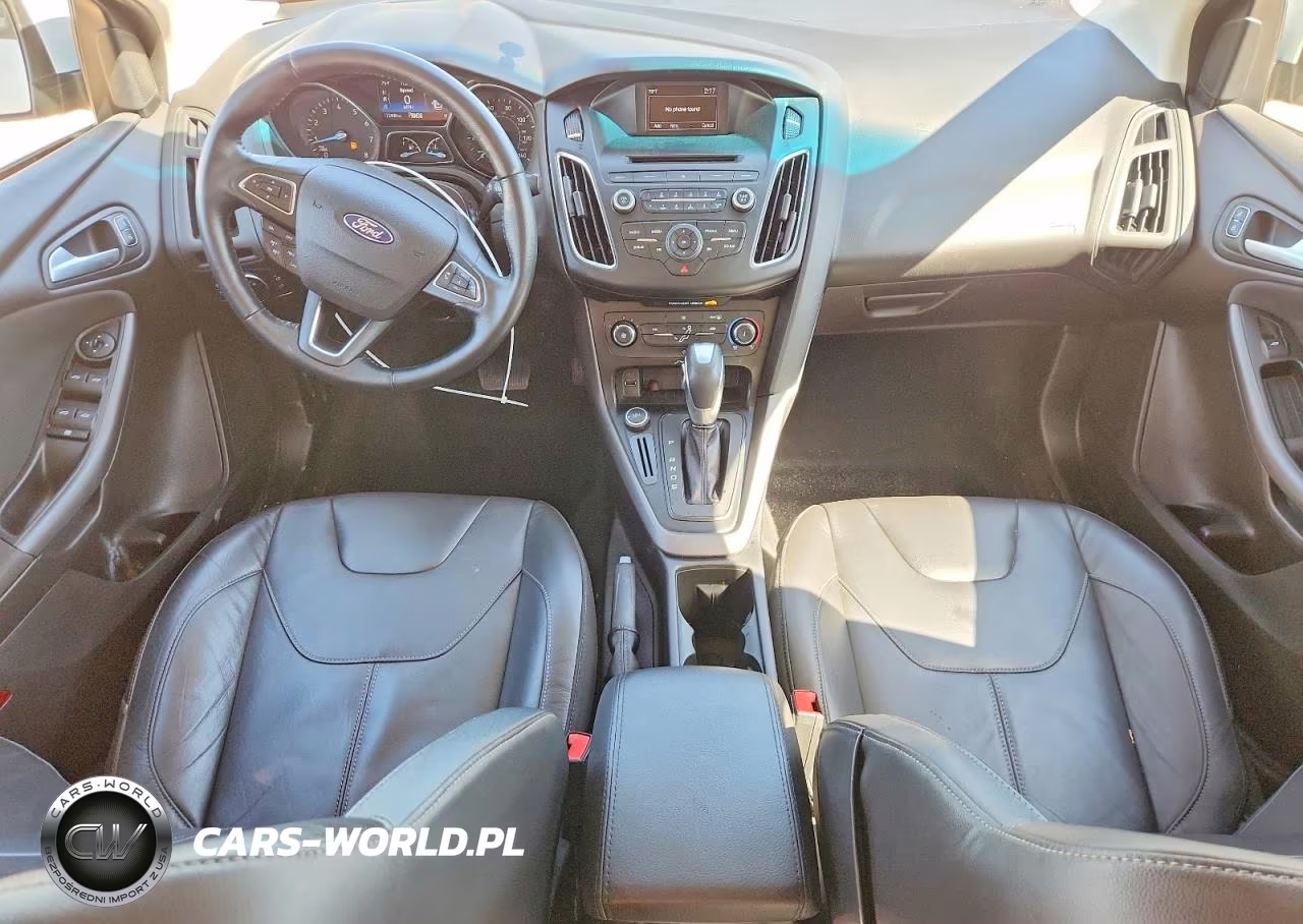 2015 Ford Focus Se VIN:1FADP3F21FL246933 - 8
