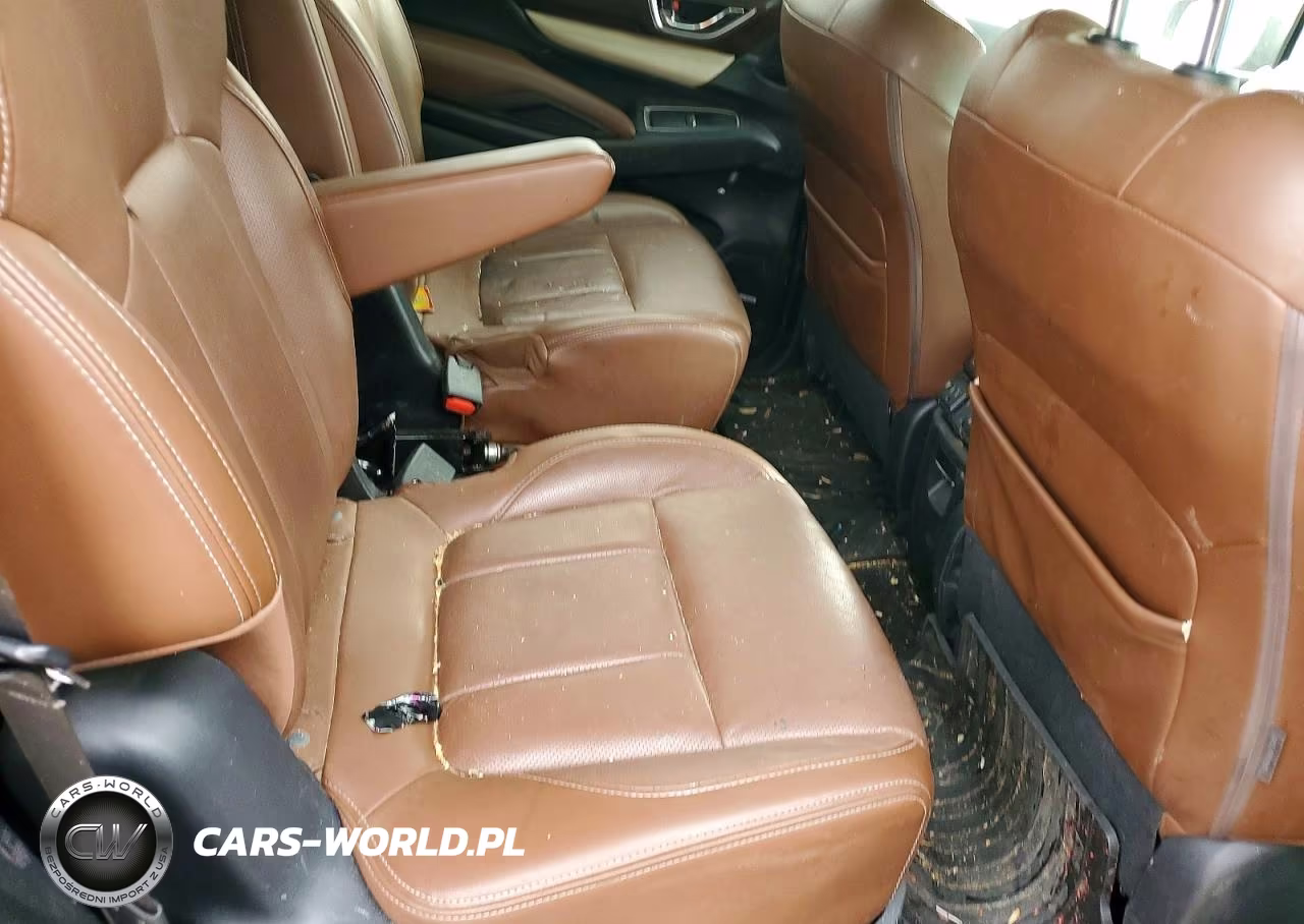 2019 Subaru Ascent Touring VIN:4S4WMARDXK3462136 - 10