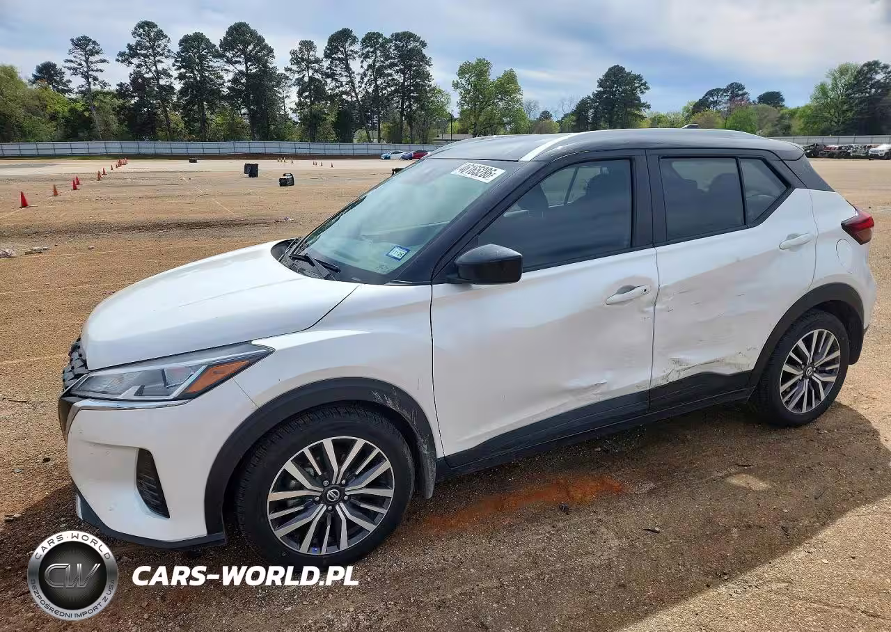 2021 Nissan Kicks Sv