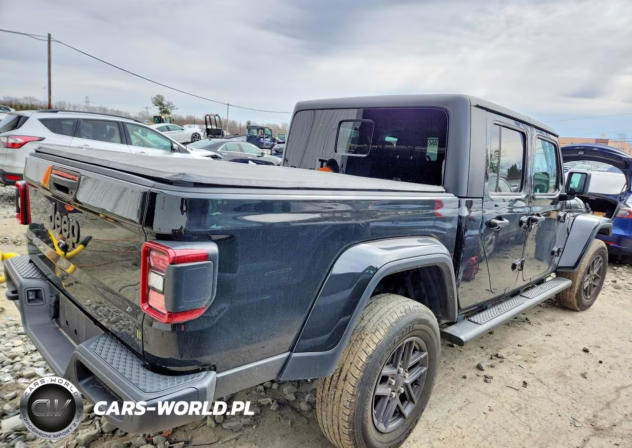 2024 Jeep Gladiator Sport VIN:1C6HJTAG6RL113404 - 3