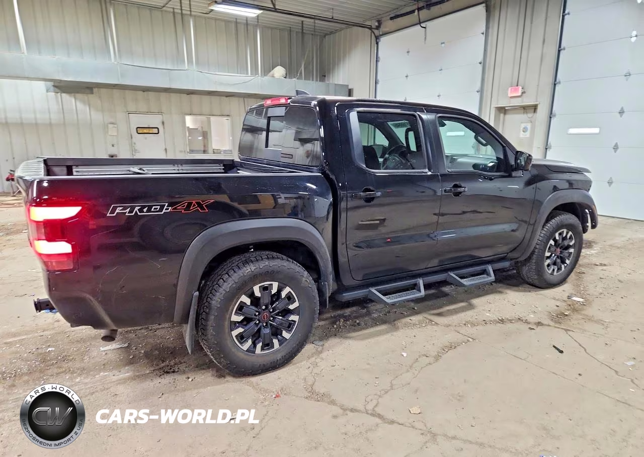 2024 Nissan Frontier Pro-4X VIN:1N6ED1EK2RN603717 - 3