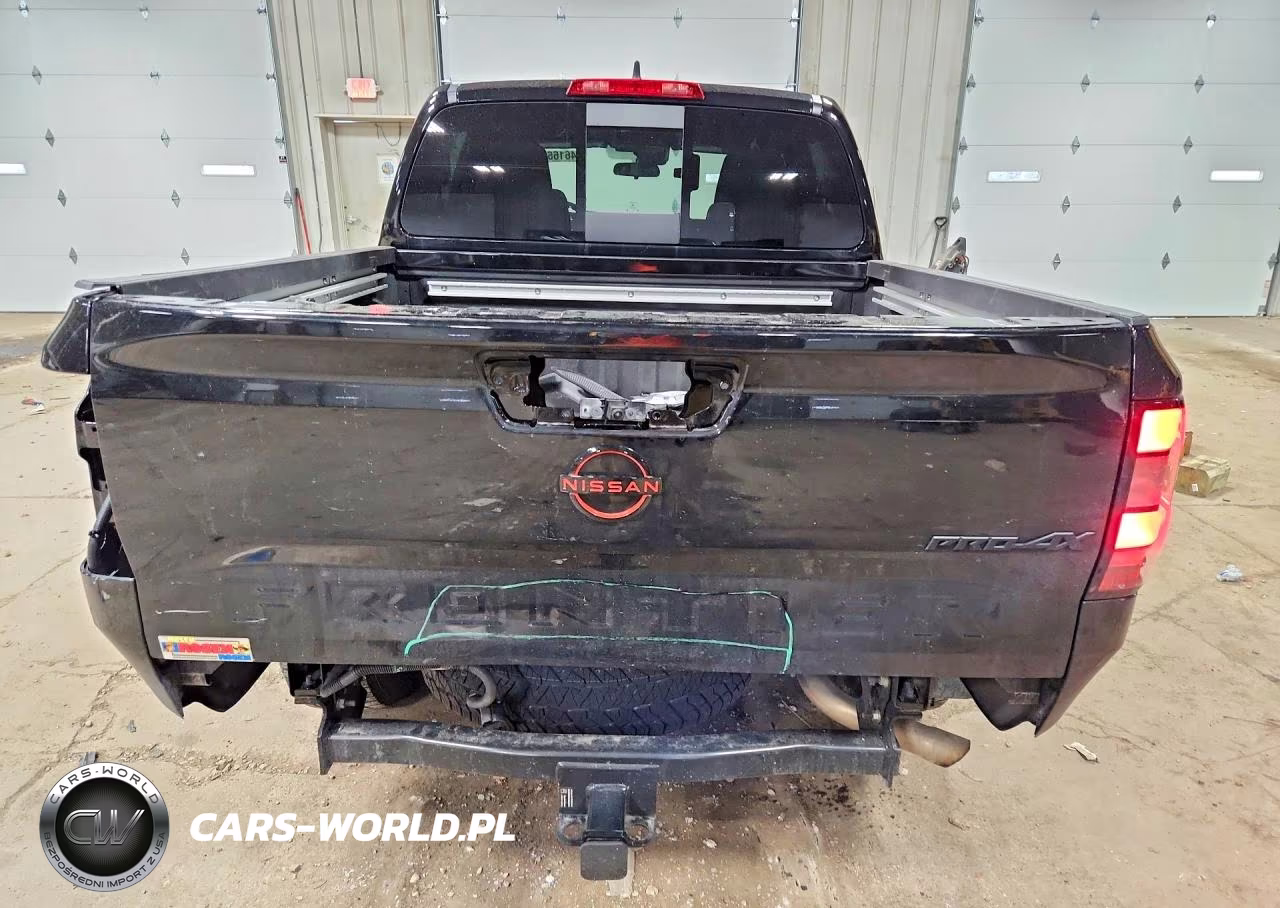 2024 Nissan Frontier Pro-4X VIN:1N6ED1EK2RN603717 - 6