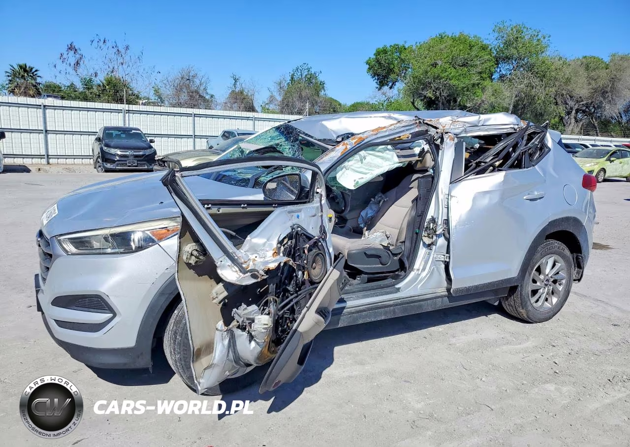 2018 Hyundai Tucson Se VIN:KM8J23A43JU802453 - 1