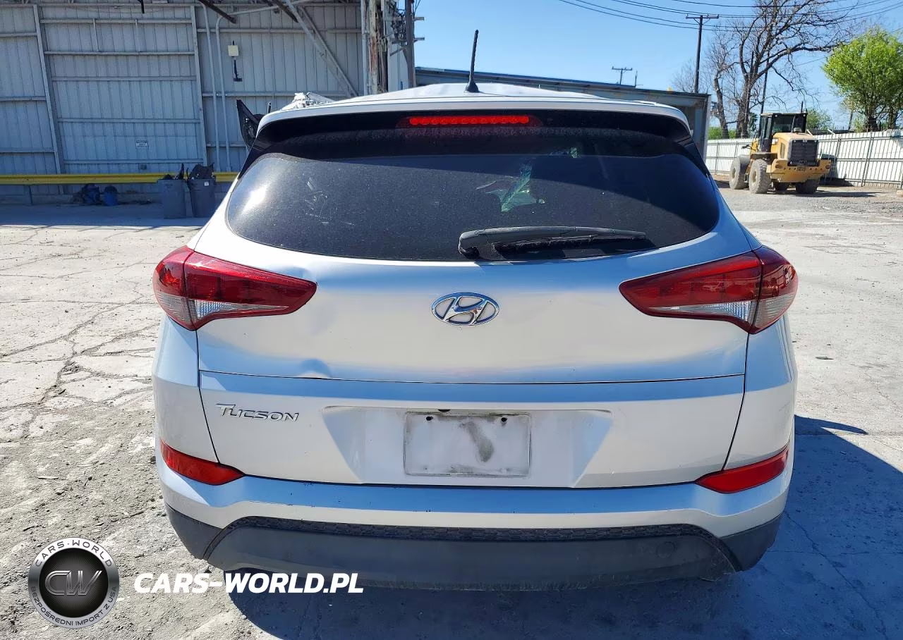 2018 Hyundai Tucson Se VIN:KM8J23A43JU802453 - 6