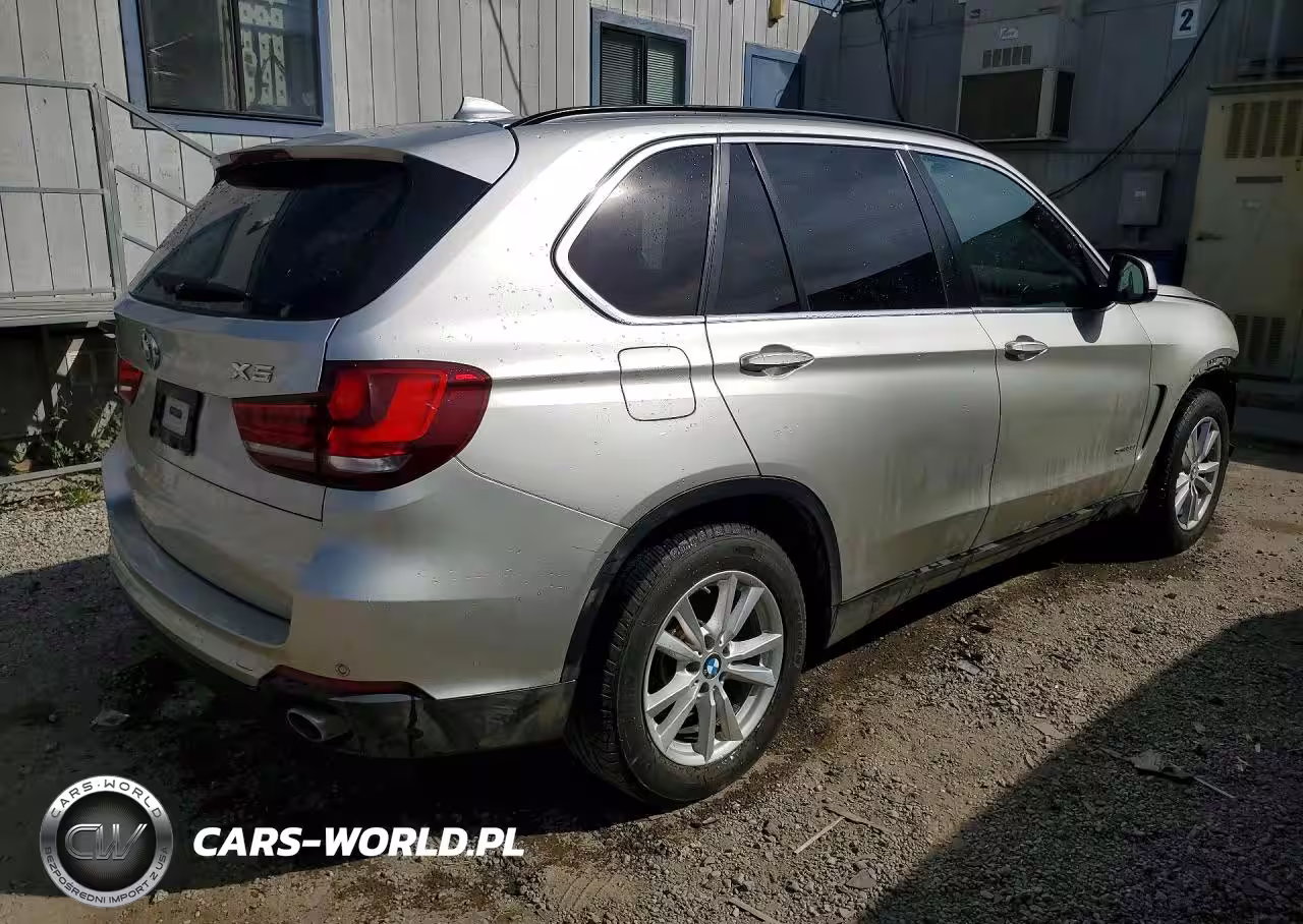 2015 BMW X5 Sdrive35I VIN:5UXKR2C56F0H40745 - 3