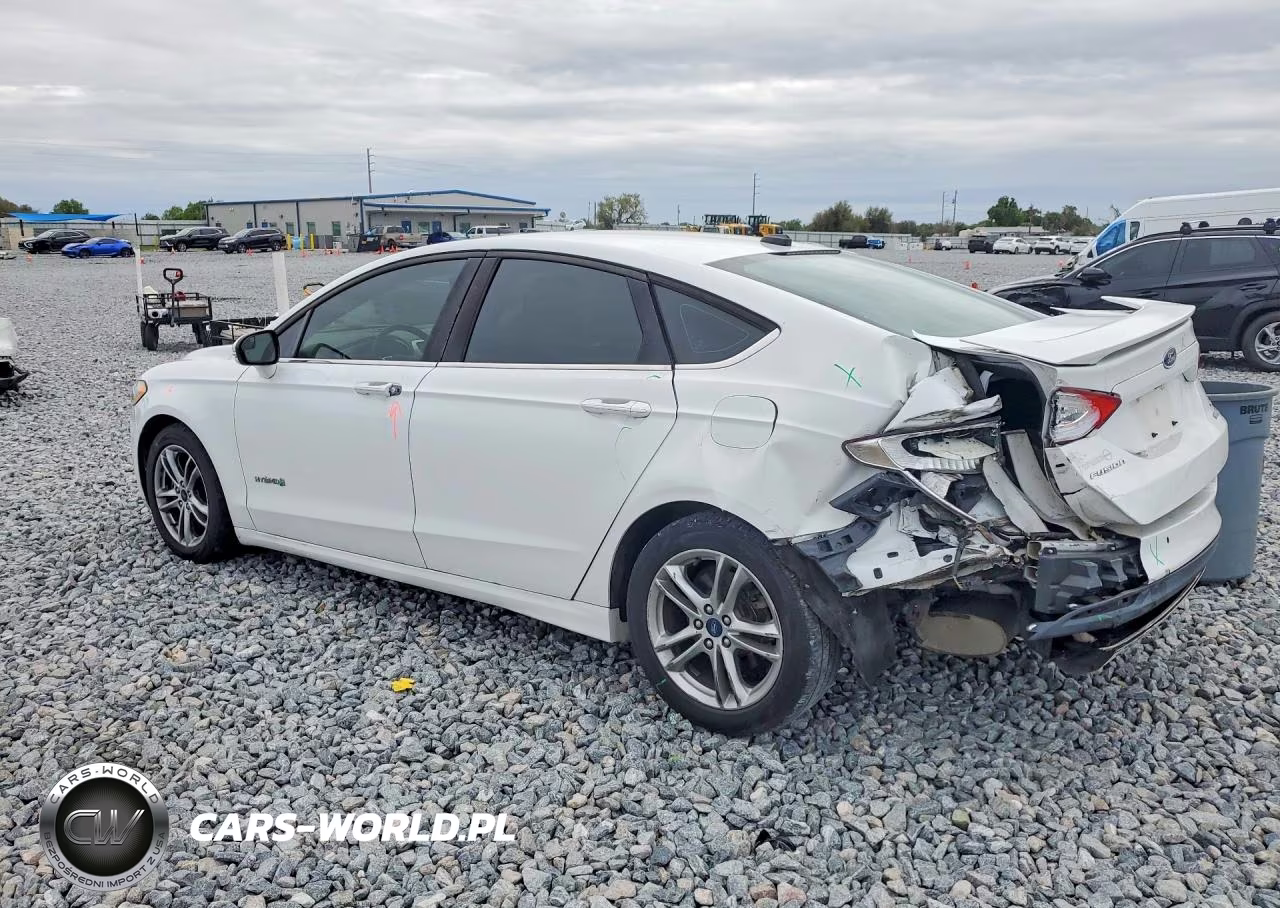 2016 Ford Fusion Se Hybrid VIN:3FA6P0LU9GR242211 - 2