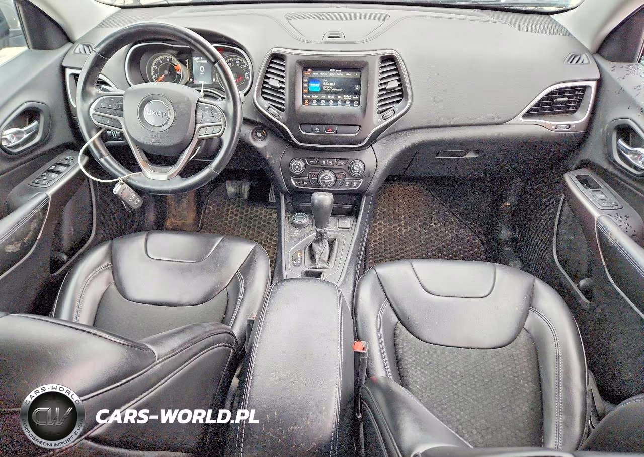 2019 Jeep Cherokee Latitude Plus VIN:1C4PJMLB2KD390675 - 8