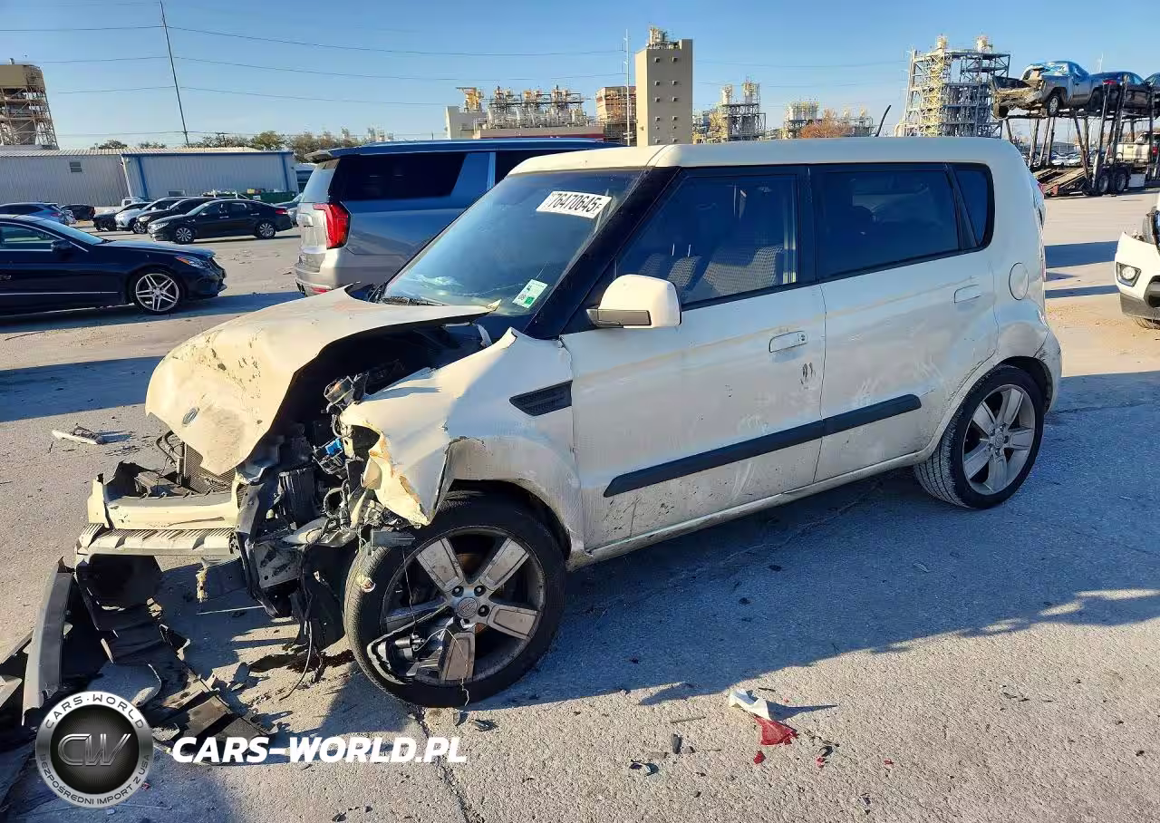 2010 Kia Soul +