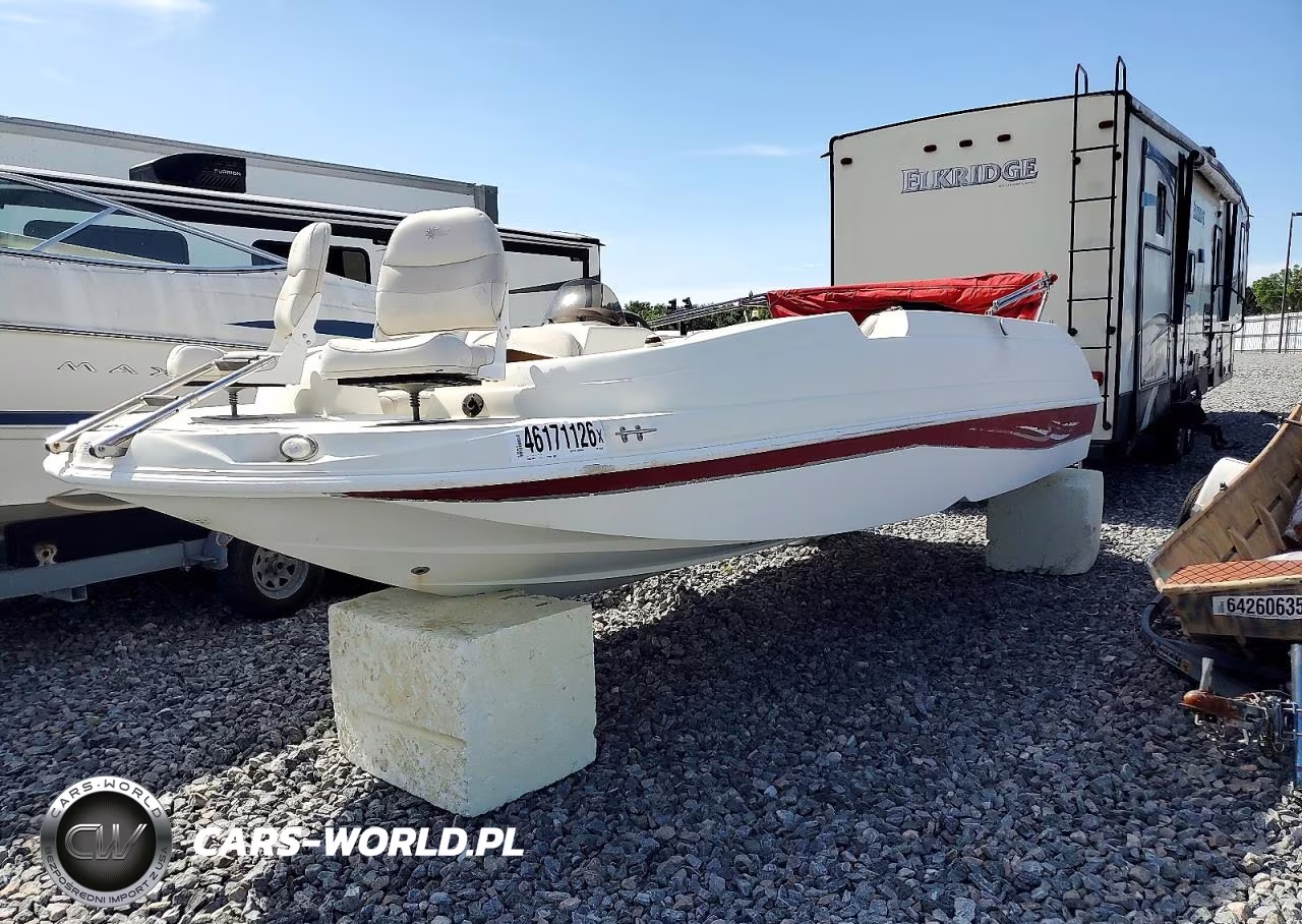 2002 Ez Loader Boat - Boat