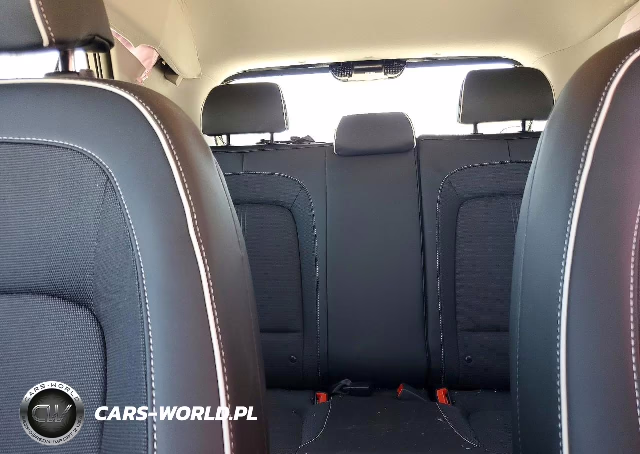 2025 Hyundai Venue Limited VIN:KMHRC8A34SU412497 - 10