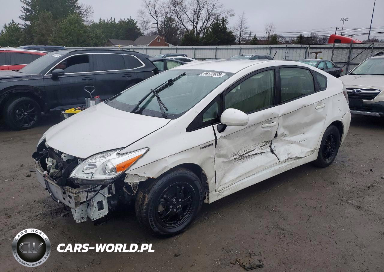 2013 Toyota Prius Two