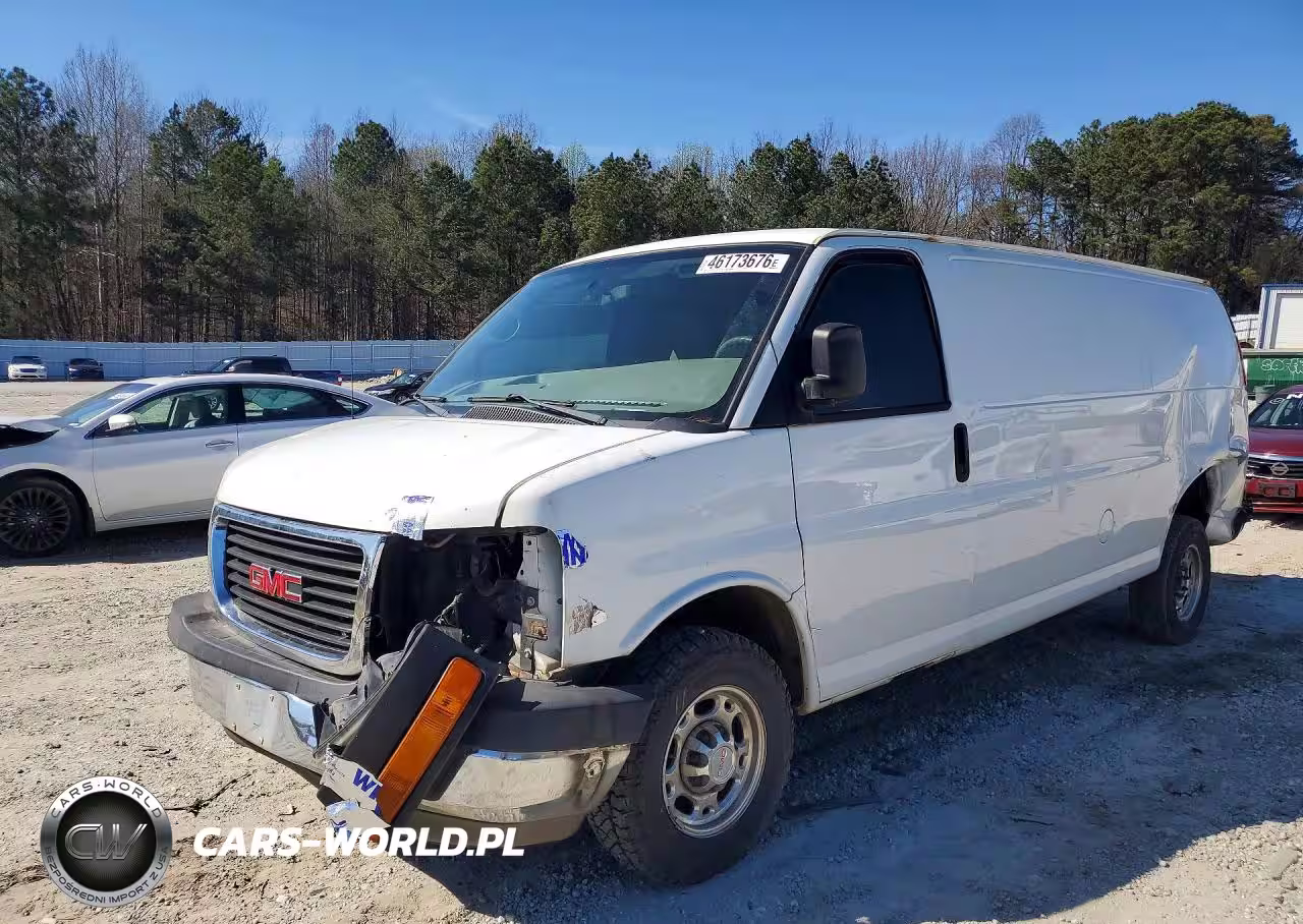 2011 GMC Savana G3500 Utility - Service Van