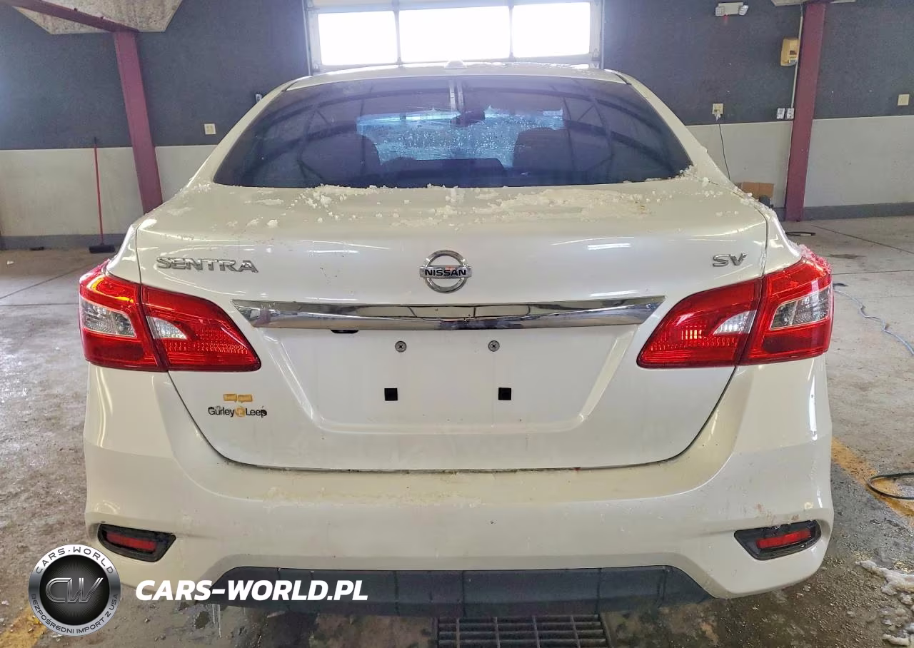 2018 Nissan Sentra S VIN:3N1AB7AP0JY335143 - 6