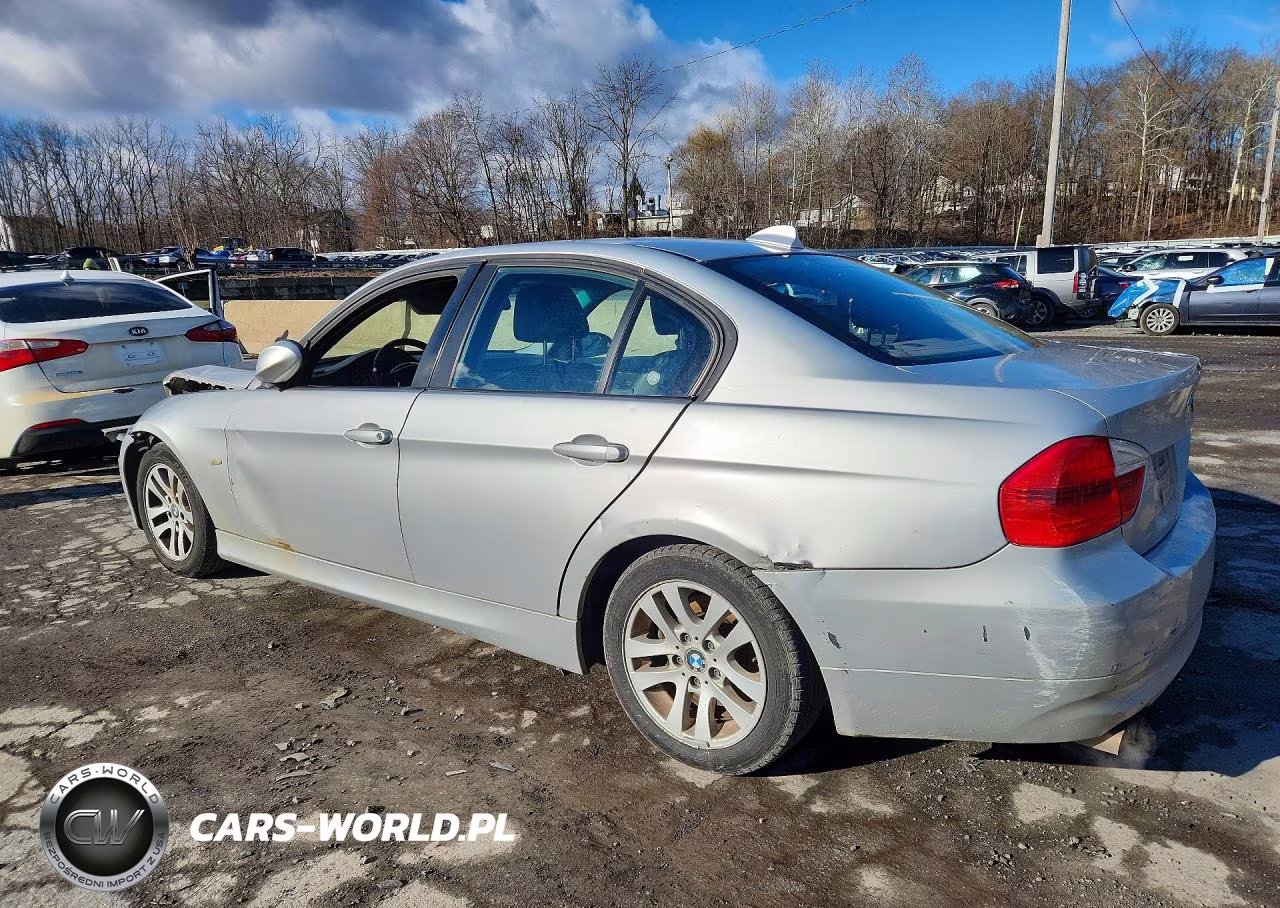 2006 BMW 325 Xi VIN:WBAVD135X6KT79879 - 2